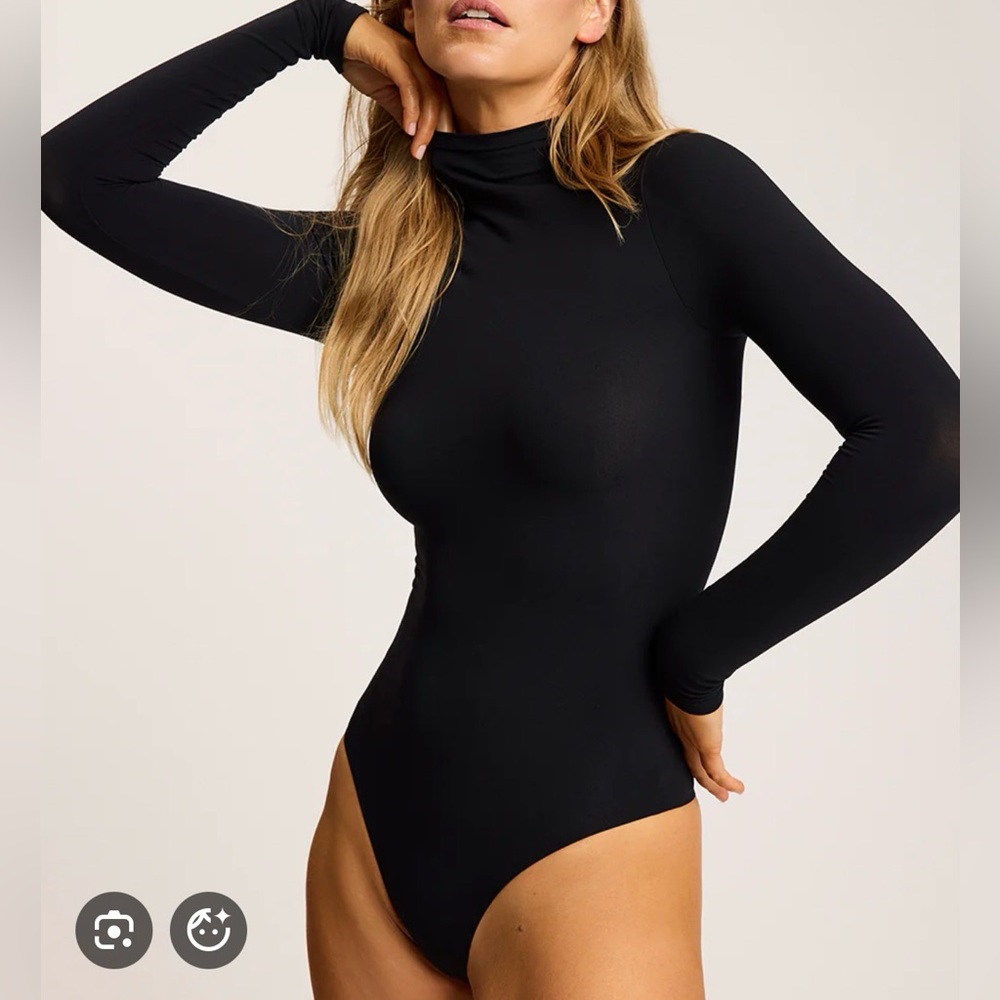Good American Neoprene  Black Long Sleeve Bodysuit 2XL